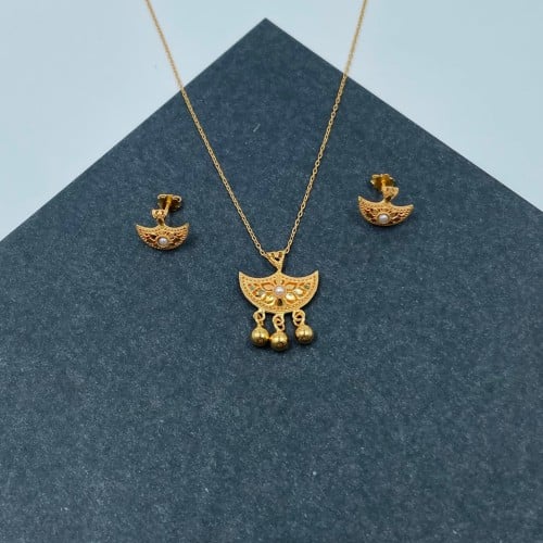 ربع طقم ذهب أصفر عيار 21