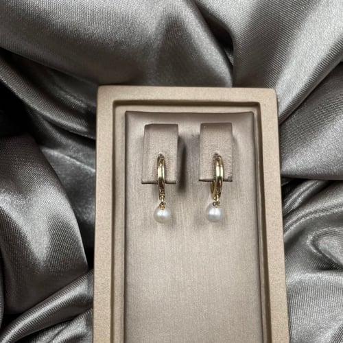 حلق ذهب أصفر عيار 18