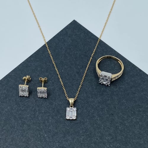 نص طقم ذهب أصفر عيار 18