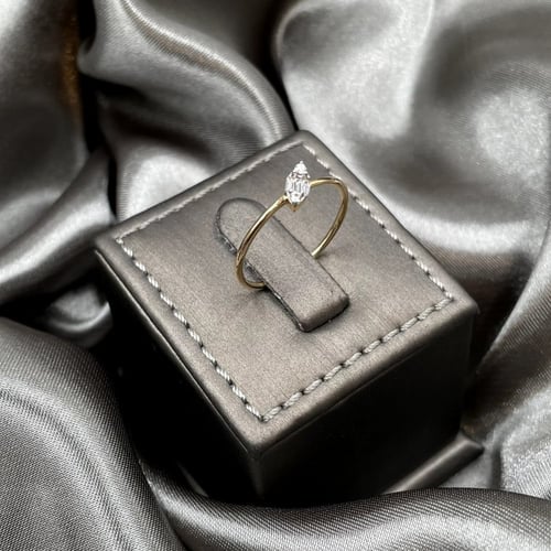 1خاتم ذهب أصفر عيار 18