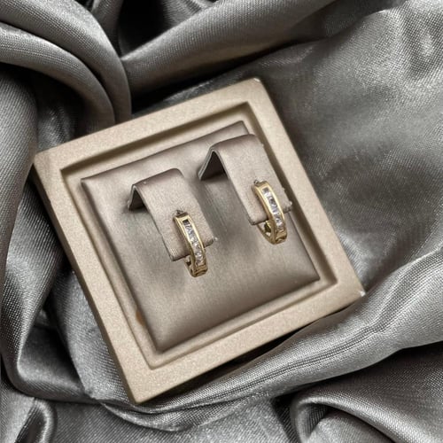 حلق ذهب أصفر عيار 18