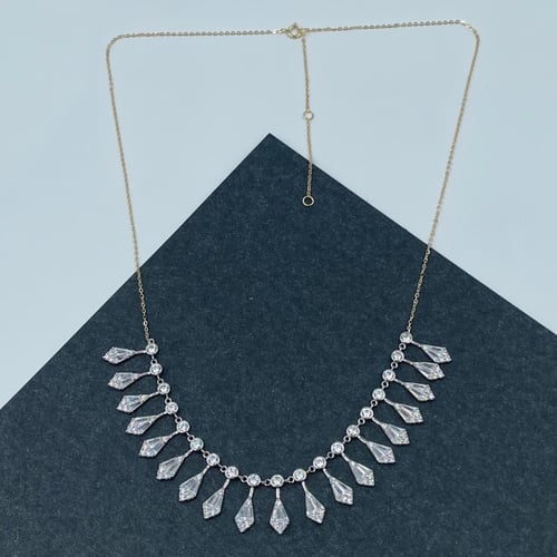 شوكر ذهب مكس أبيض + أصفر عيار 18