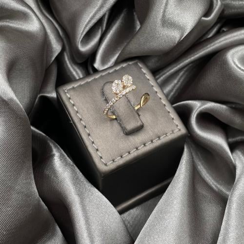 18 karat yellow gold ring