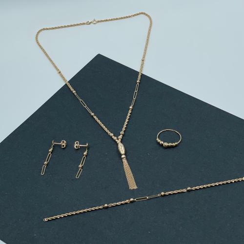 طقم ذهب أصفر عيار 18