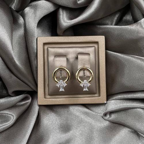 حلق ذهب أصفر عيار 18