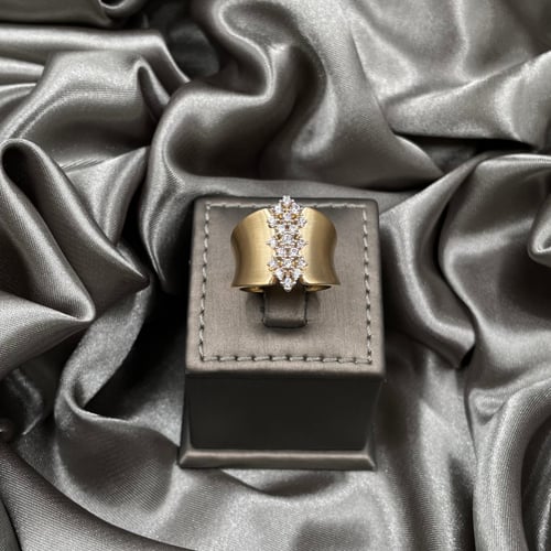 خاتم ذهب أصفر عيار 18