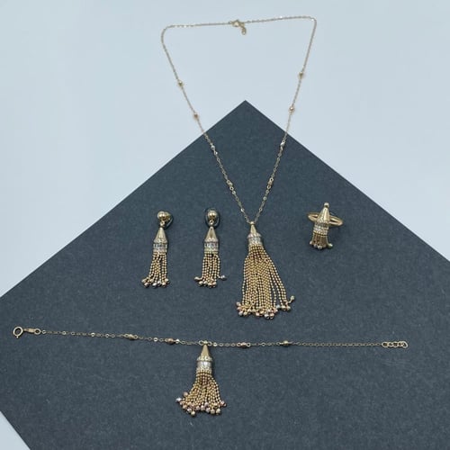 طقم ذهب مكس عيار 18