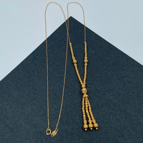 عقد ذهب عيار 21