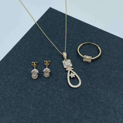 نص طقم ذهب أصفر عيار 18