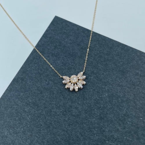 عقد ذهب أصفر عيار 18