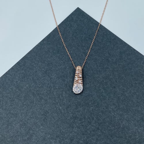 عقد ذهب روز عيار 18