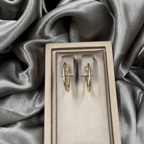 حلق ذهب أصفر عيار 18