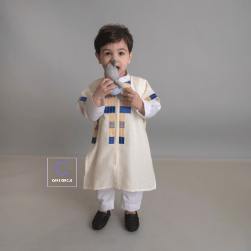 طقم للمواليد ثوب بربتوز و بونشو أصيل