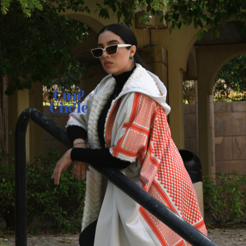 بشت الشماغ الأحمر | فروة | Unisex