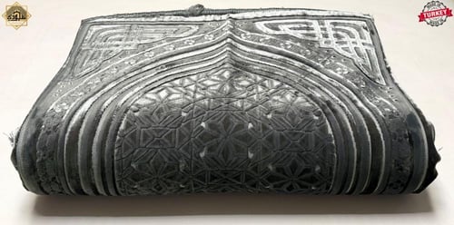 سجادة الروضة الشريفة حرير تركي ( رمادي غامق)