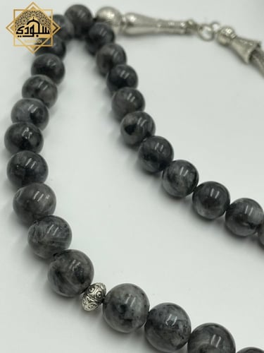 سبحة الصدف الطبيعي فاخر (33 خرزة) 8 ملم صغيره