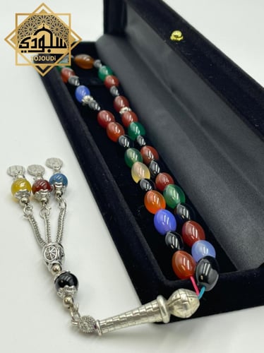 سبحة عقيق ملونه (33 حجر)