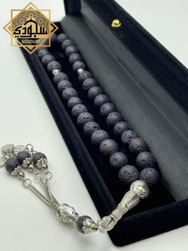 سبحة (اللافا البركاني) بالعود الكمبودي (33 خرزة)