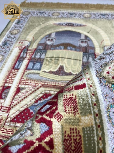 سجادة بلجيكية بنعومة الحرير - كعبة (أخضر)