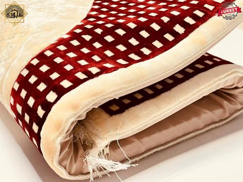 سجادة طبية تركية ملكية XL حجم كبير (الوان متعددة)