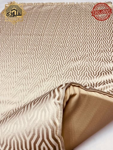 سجادة صلاة فاخرة نادرة (كبيرة وفخمه)