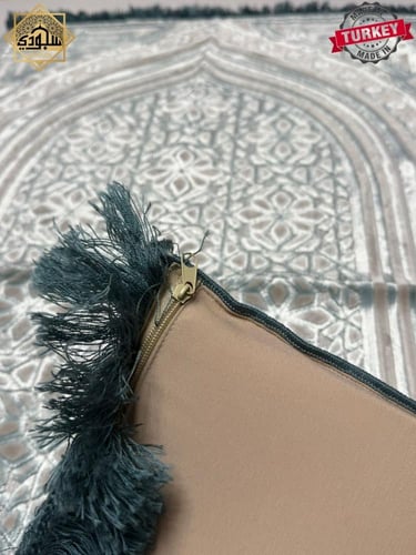 سجادة الروضة الشريفة حريرية ( تركوازي )