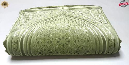 سجادة الروضة الشريفة حرير تركي ( زيتي )