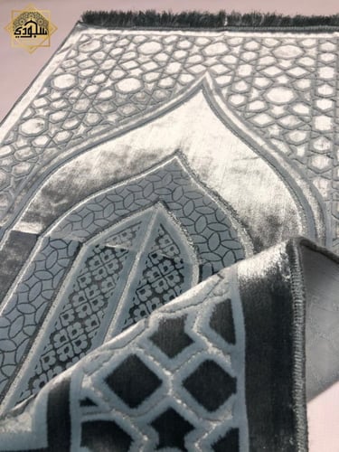 سجادة كالحرير فاخرة كبيرة- رمادي