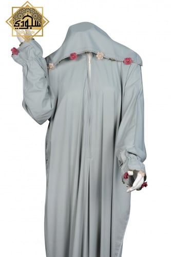 طقم ملكي 4 قطع (رمادي) (تصميم المتجر)