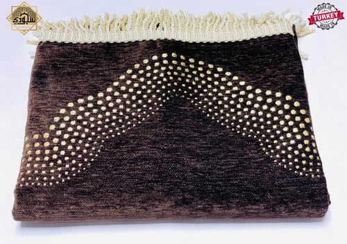 سجادة صلاة شانيل ملكي (بني فاتح)