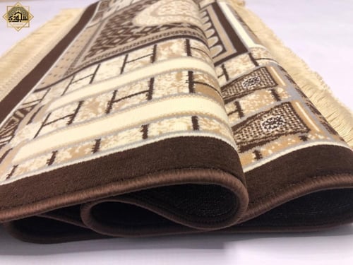 سجادة باب المسجد النبوي (بني)