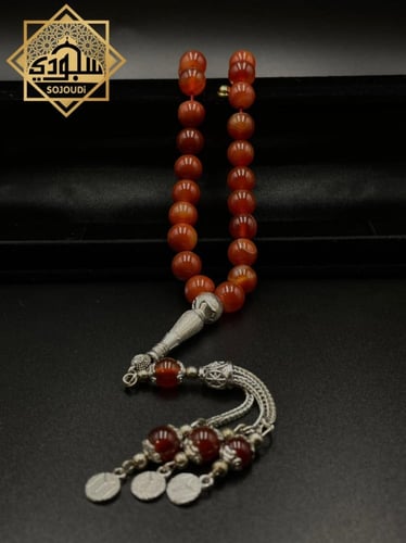 سبحة عقيق أرجواني طبيعي (33 حجر)