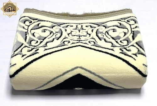 سجادة زخارف باب الحرم (سميكة 8 ملم)