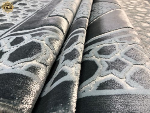 سجادة كالحرير فاخرة كبيرة- رمادي