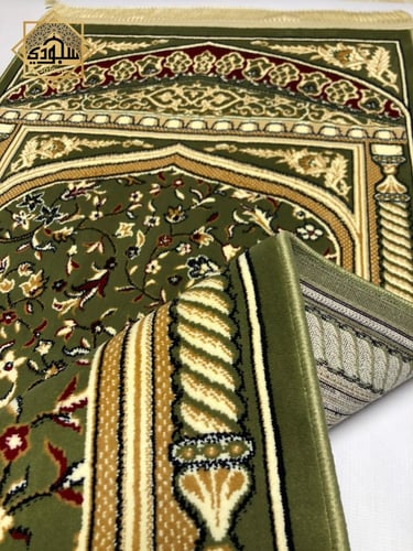 سجادة منبر المسجد النبوي ( ناعمة 6 ملم)