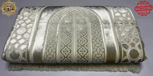 سجادة طبية حريرية فاخرة مريحة للركبتين