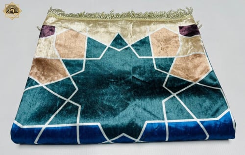 علبة هدية كبيرة سجادة مخملية 1