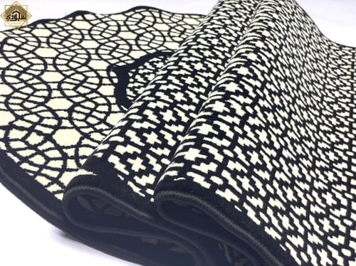 سجادة القوس الجديدة ( سميكة 8 ملم)