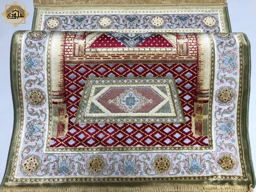 سجادة بلجيكية بنعومة الحرير - كعبة (أخضر)