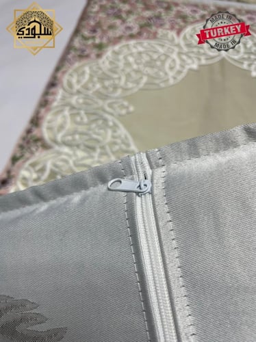 سجادة صلاة طبية مبطنة | مريحة للركبتين