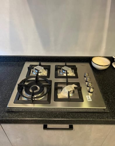 سطح غاز 60 سم 4 عين كتشن لاين J4014