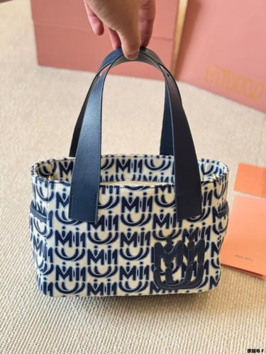 Miumiu488|Wbox|25*15