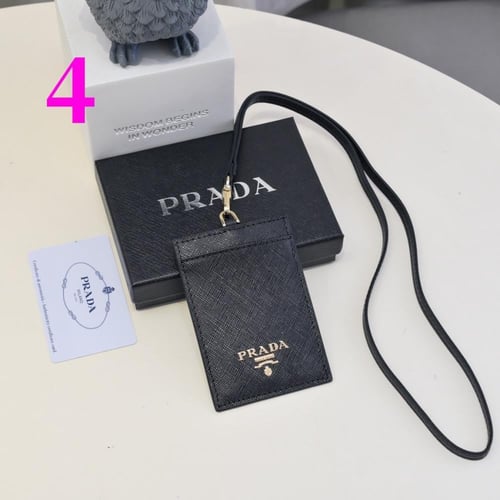 Cardholder-Prada&MiuMiu