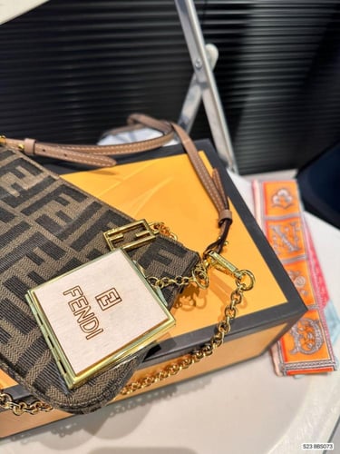 Fendi-495|Wbox|20.5x12cm