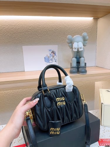 MIUMIU|Wbox|20cm