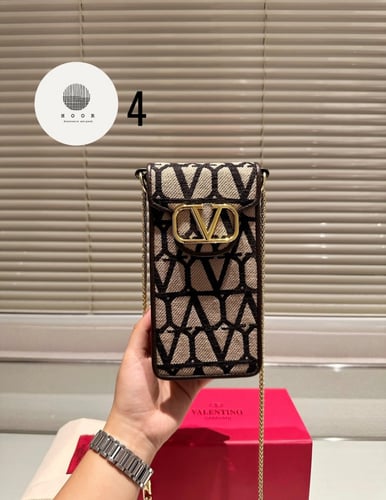 حقيبة “Valentino” 18*10cm