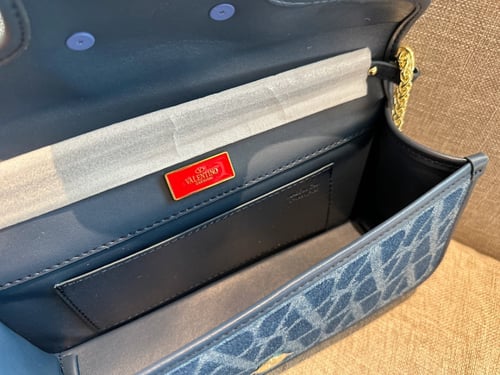 Valentino(27*14)Wbox