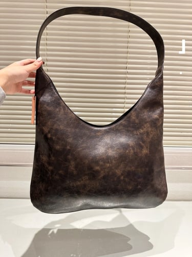 ”miu miu”42*26cm