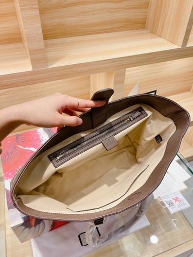 Totebag Gucci”38*28”box