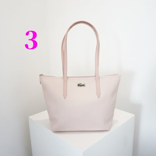 حقيبة لاكوست ميديم